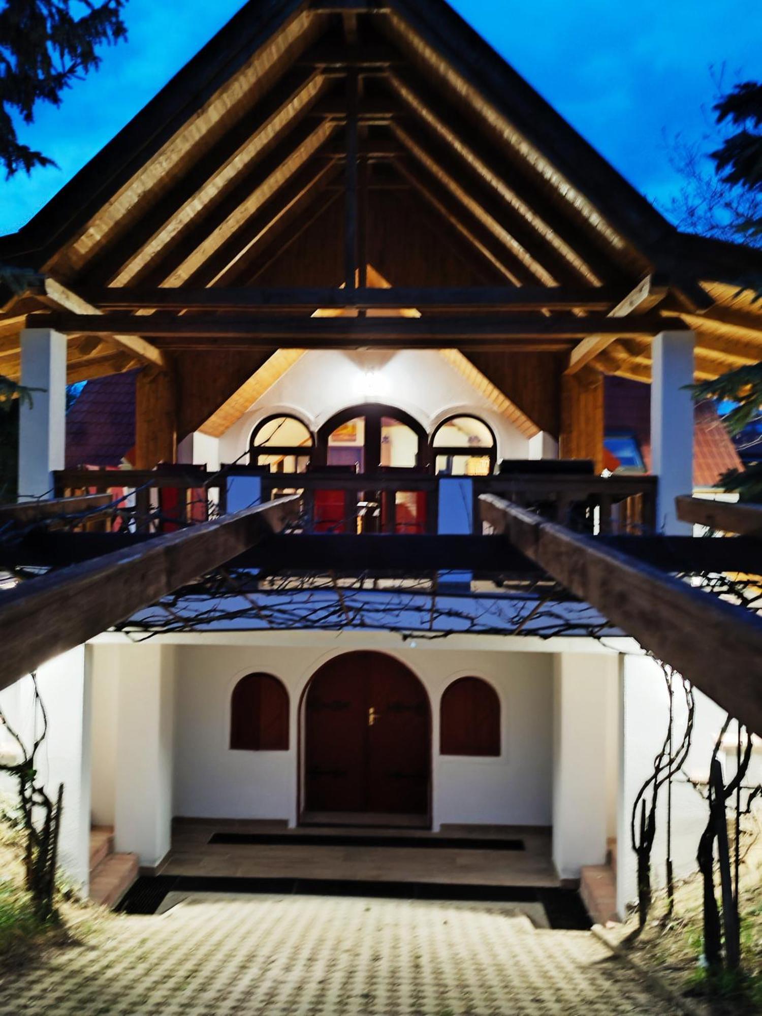 Klara Vendeghaz Villa Badacsonyors Exterior photo